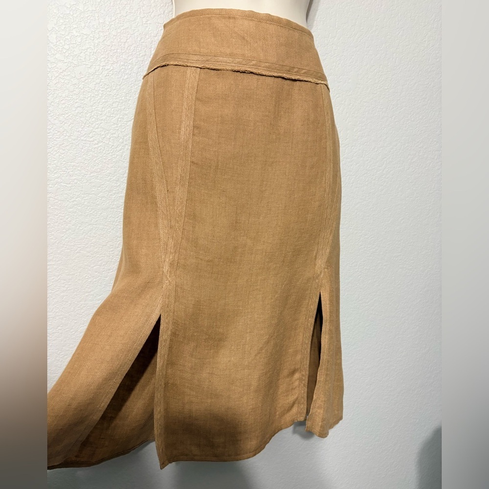 Lida Baday Beautiful Camel Linen Multi Slit Skirt w Side Zip Flattering Seams 12